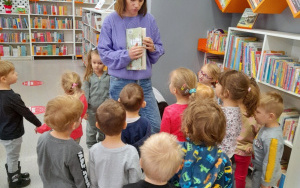 Fotorelacja z wizyty przedszkolaków w Bibliotece "Pod Sową"