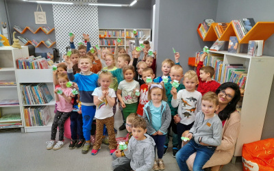 Fotorelacja z wizyty przedszkolaków w Bibliotece "Pod Sową"