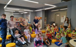 Fotorelacja z akcji czytania dzieciom w Bibliotece "Pod Sową"