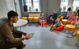 Fotorelacja z akcji czytania dzieciom w Bibliotece "Pod Sową"