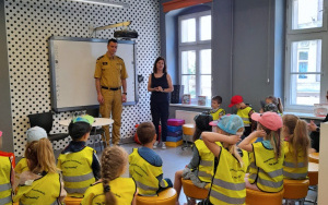 Fotorelacja z akcji czytania dzieciom w Bibliotece "Pod Sową"