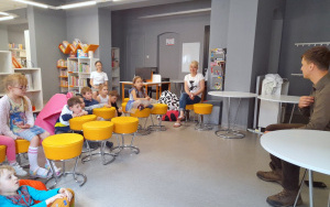 Fotorelacja z akcji czytania dzieciom w Bibliotece "Pod Sową"