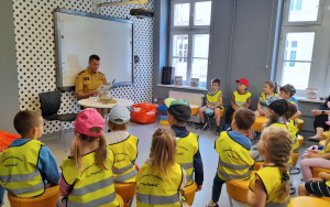 Fotorelacja z akcji czytania dzieciom w Bibliotece "Pod Sową"