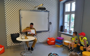 Fotorelacja z akcji czytania dzieciom w Bibliotece "Pod Sową"