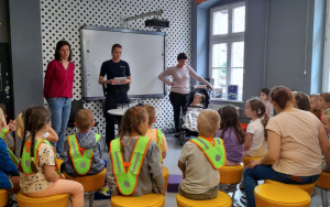 Fotorelacja z akcji czytania dzieciom w Bibliotece "Pod Sową"