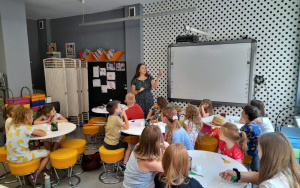 Uczestnicy zajęć w ramach akcji "Sowie lato"