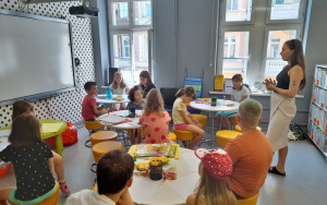 Uczestnicy zajęć w ramach akcji "Sowie lato"