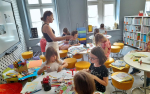 Uczestnicy zajęć w ramach akcji "Sowie lato"