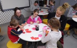KLUB KSIĄŻKOWYCH JEŻYKÓW (7)