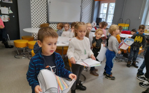 Uczestnicy zajęć bibliotecznych