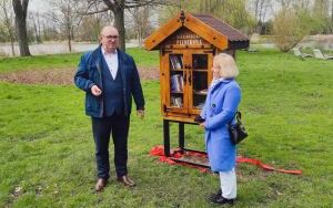 Fotorelacja z otwarcia biblioteczki plenerowej w Parku nad Stawami