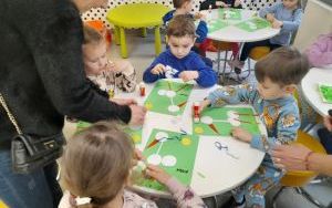 Fotorelacja lekcji bibliotecznej dla dzieci z grupy „Puchatki” z Przedszkola Nr 4