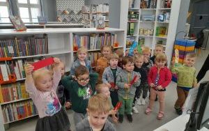 Uczestnicy lekcji bibliotecznej