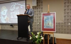 Fotorelacja z uroczystości z okazji Dnia Bibliotekarza i Bibliotek