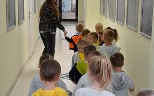 Uczestnicy lekcji bibliotecznych w Bibliotece "Pod Sową"