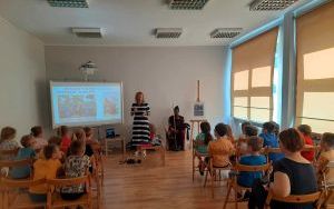 Uczestnicy spotkania z kulturą Masajów