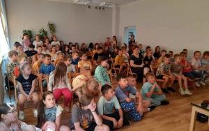 Uczestnicy spotkania z kulturą Masajów