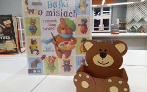 Fotorelacja ze Spotkania Klubu Książkowych Jeżyków w Bibliotece "Pod Sową" (1)