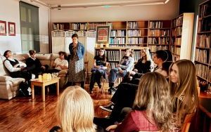 Fotorelacja z Wieczorku Poetyckiego: Słowa, które poruszają serca