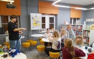 Fotorelacja z warsztatów szydełkowania w Bibliotece "Pod Sową" (2)