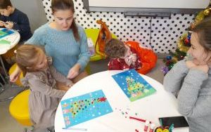 Uczestnicy zajęć w ramach Klubu Książkowych Jeżyków