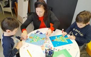 Uczestnicy zajęć w ramach Klubu Książkowych Jeżyków