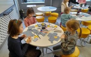 Uczestnicy zajęć feryjnych "Na Łyżwy"