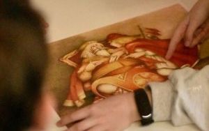 Uczestnicy spotkania autorskiego z Magdaleną Zarębską