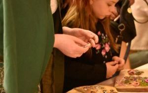 Fotorelacja z Wieczoru Fantastyki w bibliotece (6)