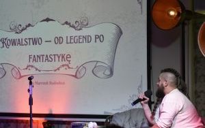 Fotorelacja z Wieczoru Fantastyki w bibliotece (1)