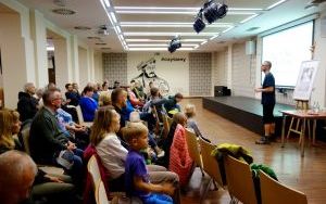 Spotkanie z Piotrem Strzeżyszem