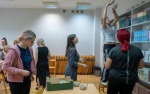 Uczestnicy warsztatów "Poezja zKubka" (2)