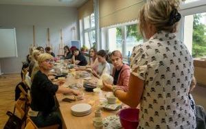 Uczestnicy warsztatów "Poezja zKubka" (7)