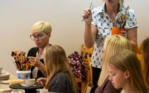 Uczestnicy warsztatów "Poezja zKubka" (9)