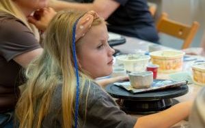 Uczestnicy warsztatów "Poezja zKubka" (8)