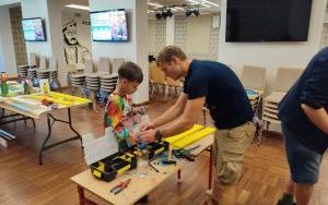 Fotorelacja z warsztatów stolarsko-literackich (6)