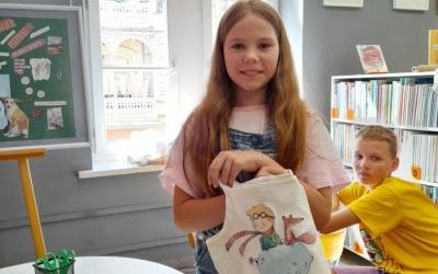 Fotorelacja z zajęć zdobienia toreb bawełnianych (8)