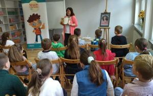 Fotorelacja ze spotkania autorskiego z Moniką Borkowską-Szmit