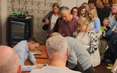 Fotorelacja ze spotkania ze Sławomirem Gortychem (8)