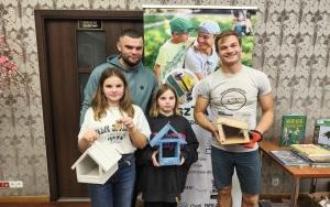 Fotorelacja z warsztatów tworzenia karmników (5)