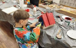 Fotorelacja z warsztatów tworzenia karmników (6)