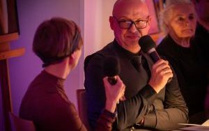 Fotorelacja e spotkania autorskiego z Jarosławem Kiełbasiewiczem (1)