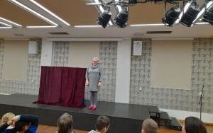 Fotorelacja z Dnia Pluszowego Misia w bibliotece! (2)