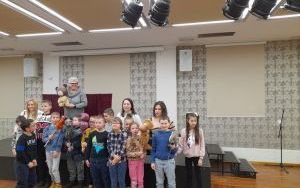 Fotorelacja z Dnia Pluszowego Misia w bibliotece! (6)