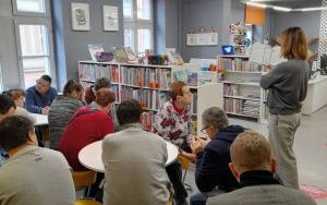Fotorelacja z wizyty ŚDS w bibliotece (2)