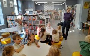 Fotorelacja z lekcji bibliotecznej (1)