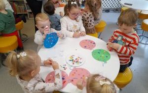 Fotorelacja z lekcji bibliotecznej (6)