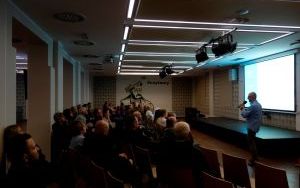 Fotorelacja z wykładu prof. Marcina Szydzisza o Bliskim Wschodzie (2)