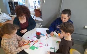 Fotorelacja ze spotkania Klubu Książkowych Jeżyków w Bibliotece "Pod Sową" (3)