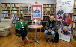 Fotorelacja ze spotkania autorskie z Maciejem Henem (2)